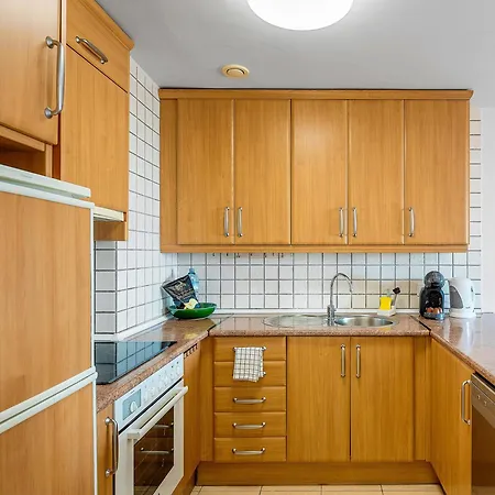 2bdr Ocean And La Gomera Vista Getaway Puerto de Santiago