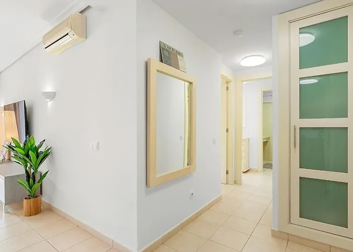 2bdr Ocean And La Gomera Vista Getaway *