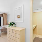 2bdr Ocean And La Gomera Vista Getaway
