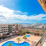 2bdr Ocean And La Gomera Vista Getaway