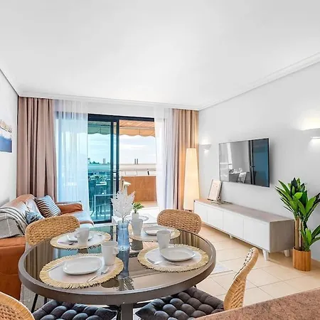 2bdr Ocean And La Gomera Vista Getaway * Puerto de Santiago (Tenerife)