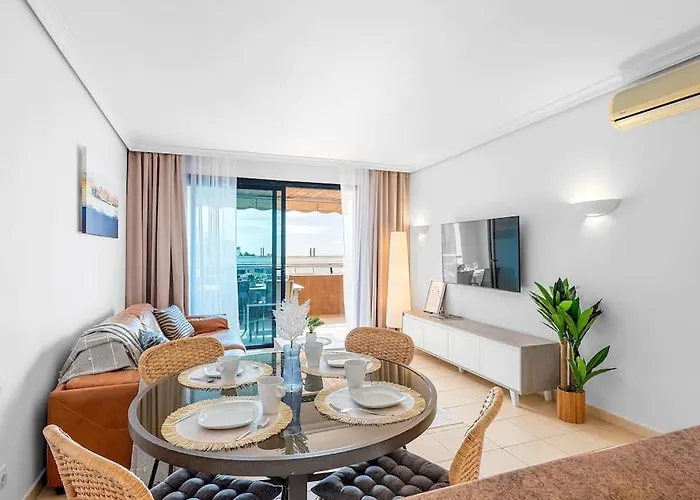 2bdr Ocean And La Gomera Vista Getaway * Puerto de Santiago (Tenerife)