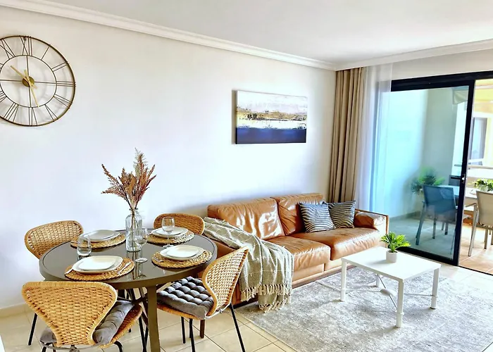 2bdr Ocean And La Gomera Vista Getaway Apartamento Puerto de Santiago (Tenerife)